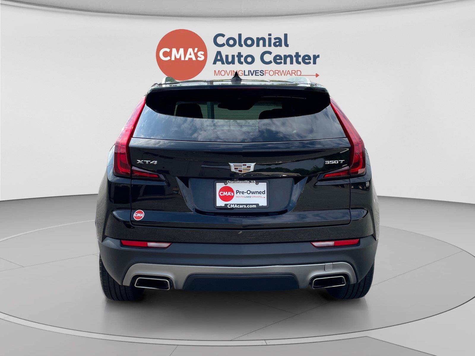 Used 2022 Cadillac XT4 Premium Luxury w/ Safety Alert Package FWD image 4