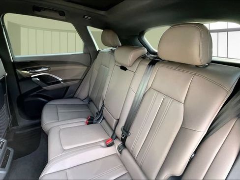 Used 2025 Audi Q5 Premium w/ Convenience Package AWD/4WD image 22