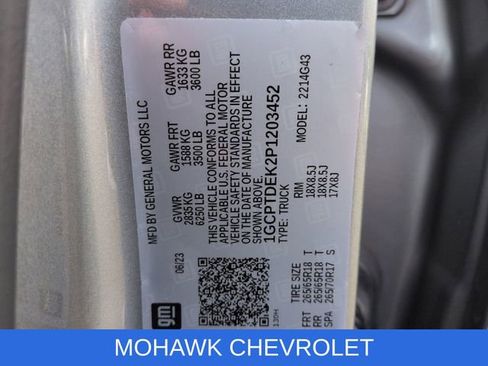 Used 2023 Chevrolet Colorado Z71 w/ Z71 Convenience Package 2 AWD/4WD image 34