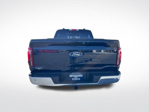 Used 2025 Ford F150 Lariat w/ Equipment Group 502A High AWD/4WD image 4