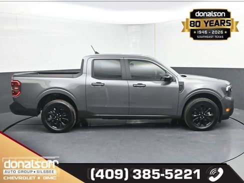 Used 2024 Ford Maverick Lariat w/ Black Appearance Package FWD image 2