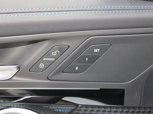 Used 2025 BMW X1 xDrive28i w/ Technology Package image 13