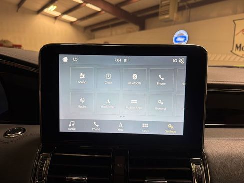 Used 2018 Lincoln Navigator Reserve w/ Technology Package AWD/4WD image 21