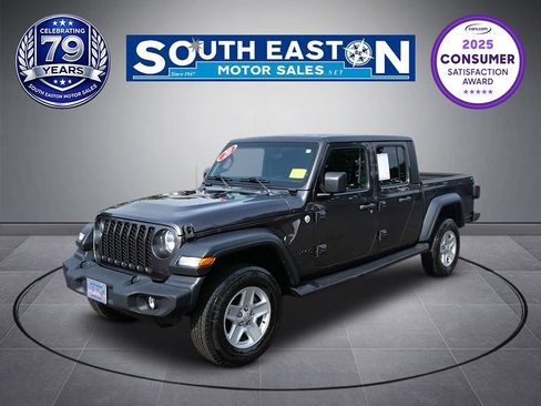 Used 2020 Jeep Gladiator Sport w/ Quick Order Package 24S AWD/4WD image 1