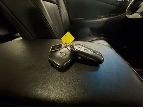 Used 2012 Lexus ES 350 image 39