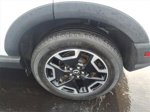 Certified 2023 Ford Bronco Sport Outer Banks w/ Tech Package image 8