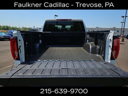 Used 2025 GMC Sierra 1500 SLT AWD/4WD image 29