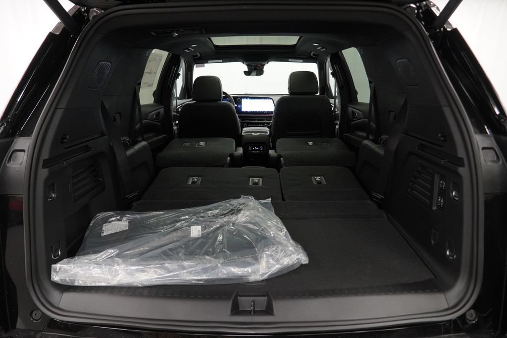 New 2027 Chevrolet Traverse RS AWD/4WD image 27
