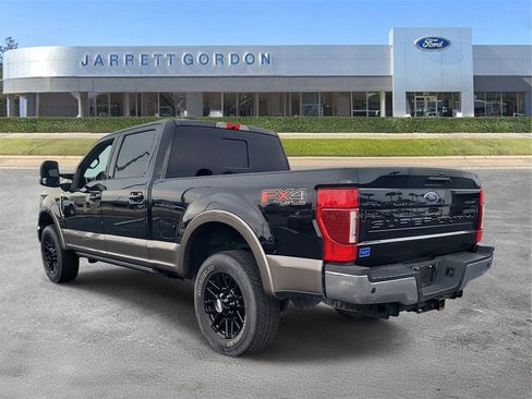 Used 2022 Ford F250 Lariat w/ Lariat Ultimate Package image 3