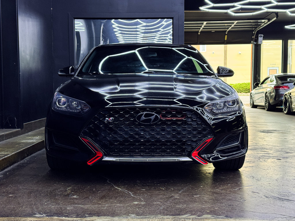 Used 2019 Hyundai Veloster N N FWD image 2