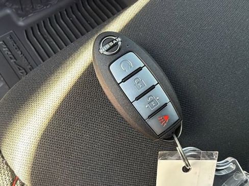 New 2026 Nissan Frontier PRO-4X w/ Pro-4x Convenience Package image 27