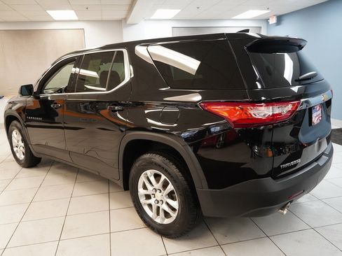 Used 2021 Chevrolet Traverse LS w/ LPO, Floor Liner Package image 11