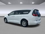 Used 2023 Chrysler Voyager LX image 5