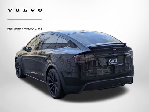 Used 2022 Tesla Model X image 5