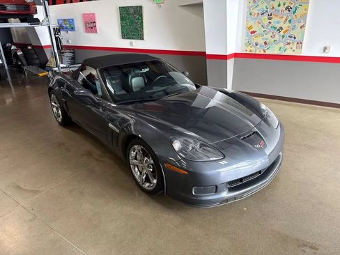 Used 2010 Chevrolet Corvette Grand Sport w/ Preferred Equipment Group RWD image 20