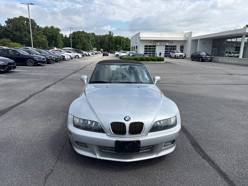 Used 2002 BMW Z3 3.0i RWD image 2