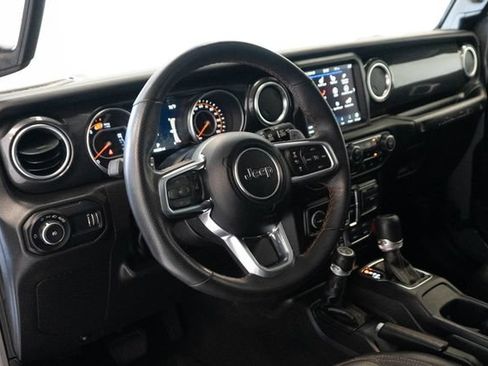 Used 2023 Jeep Wrangler Unlimited Rubicon 392 w/ Dual Top Group AWD/4WD image 4