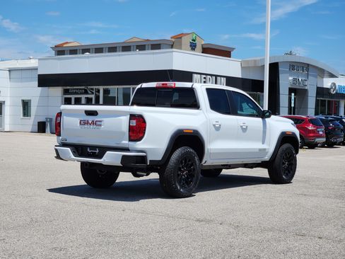 New 2026 GMC Canyon Elevation w/ Convenience Package image 7