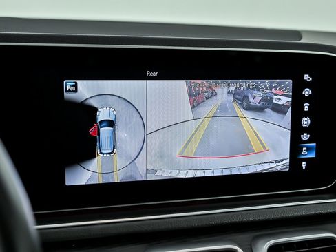 Used 2023 Mercedes-Benz GLE 350 4MATIC image 32