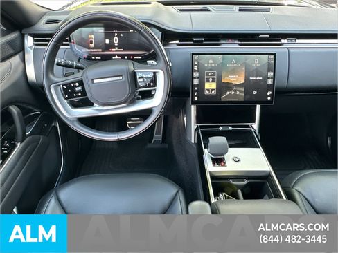 Used 2024 Land Rover Range Rover Long Wheelbase Autobiography AWD/4WD image 27