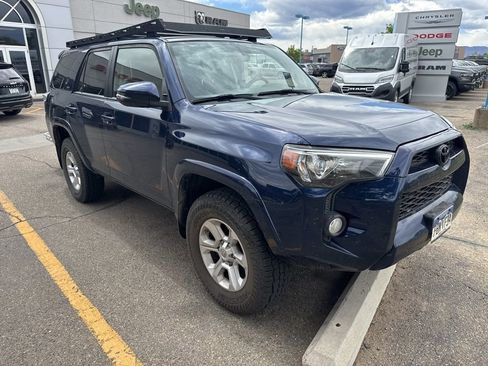 Used 2019 Toyota 4Runner SR5 Premium AWD/4WD image 3