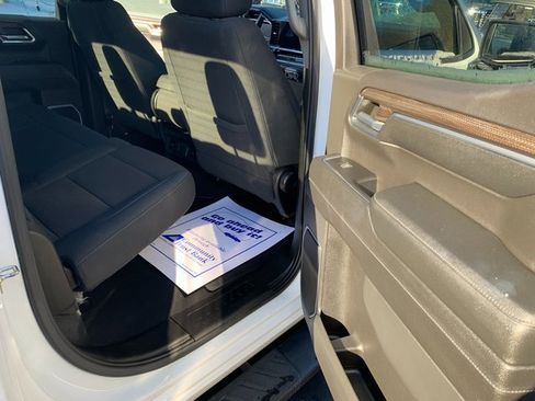 Used 2023 Chevrolet Silverado 1500 LT image 11