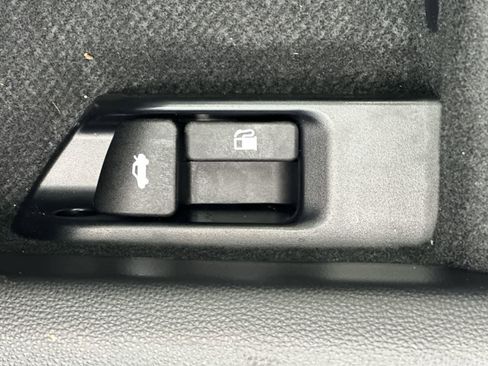 New 2026 Toyota Corolla SE FWD image 21