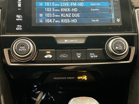 Used 2017 Honda Civic EX image 11