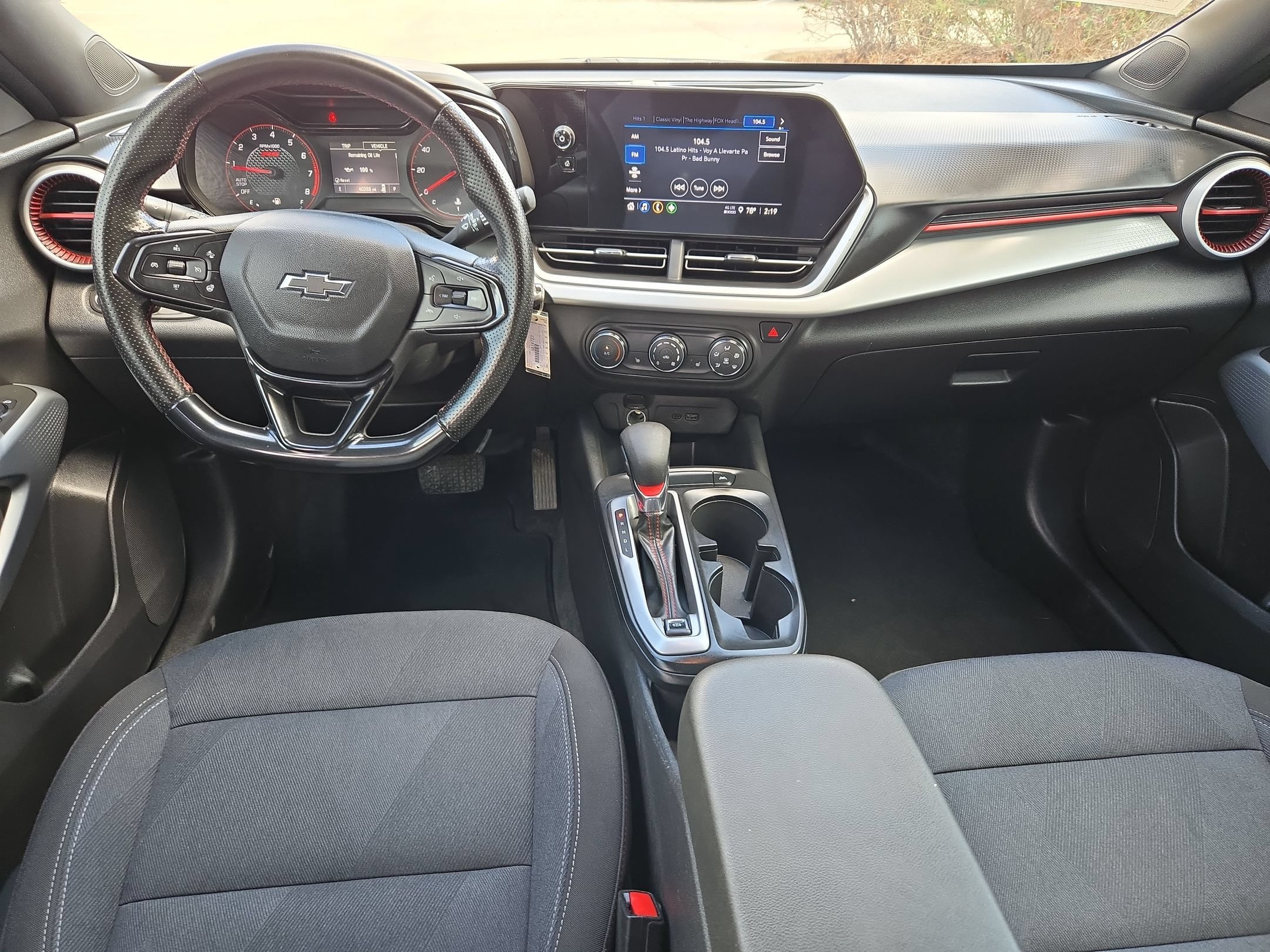 Used 2024 Chevrolet Trax RS FWD image 15