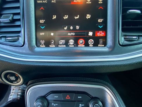 Used 2016 Dodge Challenger SXT Plus image 23