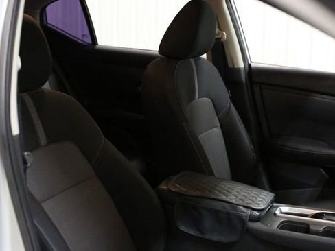 Certified 2023 Nissan Sentra SV image 28