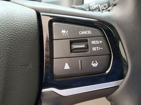Certified 2025 Honda Odyssey EX-L image 13