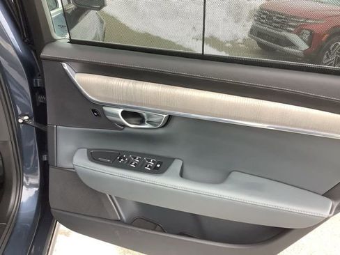 Used 2023 Volvo S90 B6 Ultimate image 20