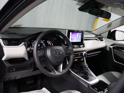 Certified 2024 Toyota RAV4 XLE Premium image 11