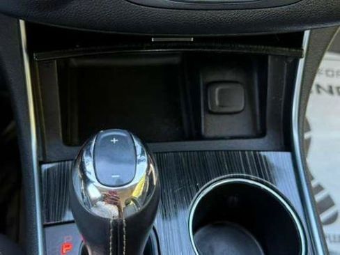 Used 2018 Chevrolet Impala LT FWD image 17