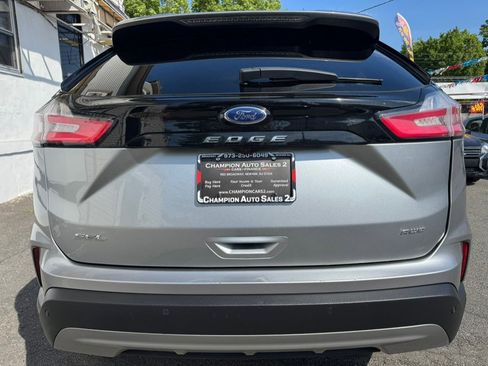 Used 2024 Ford Edge SEL AWD/4WD image 6