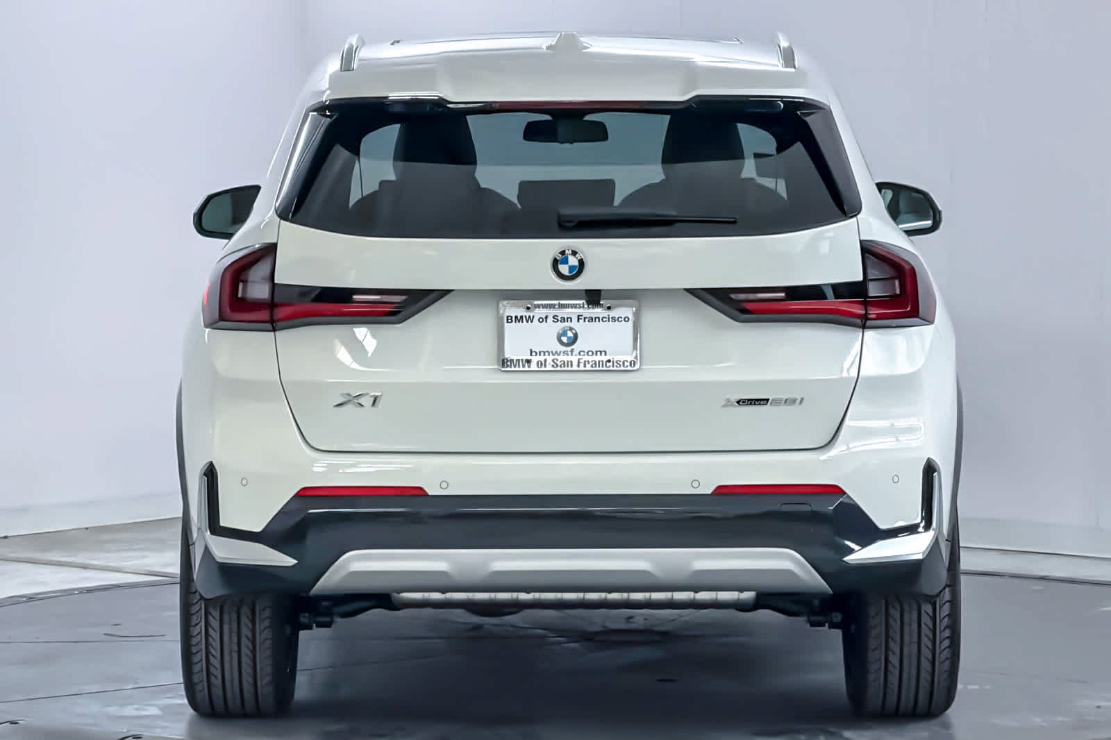 Used 2026 BMW X1 xDrive28i w/ Technology Package AWD/4WD image 7