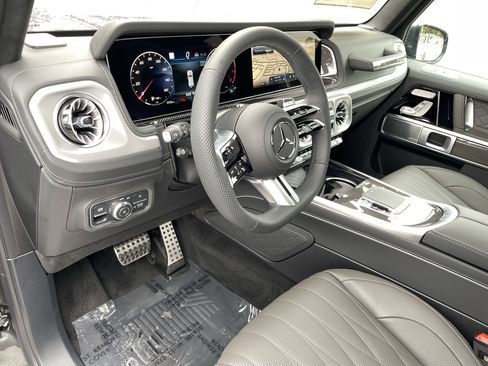 New 2026 Mercedes-Benz G 550 image 17