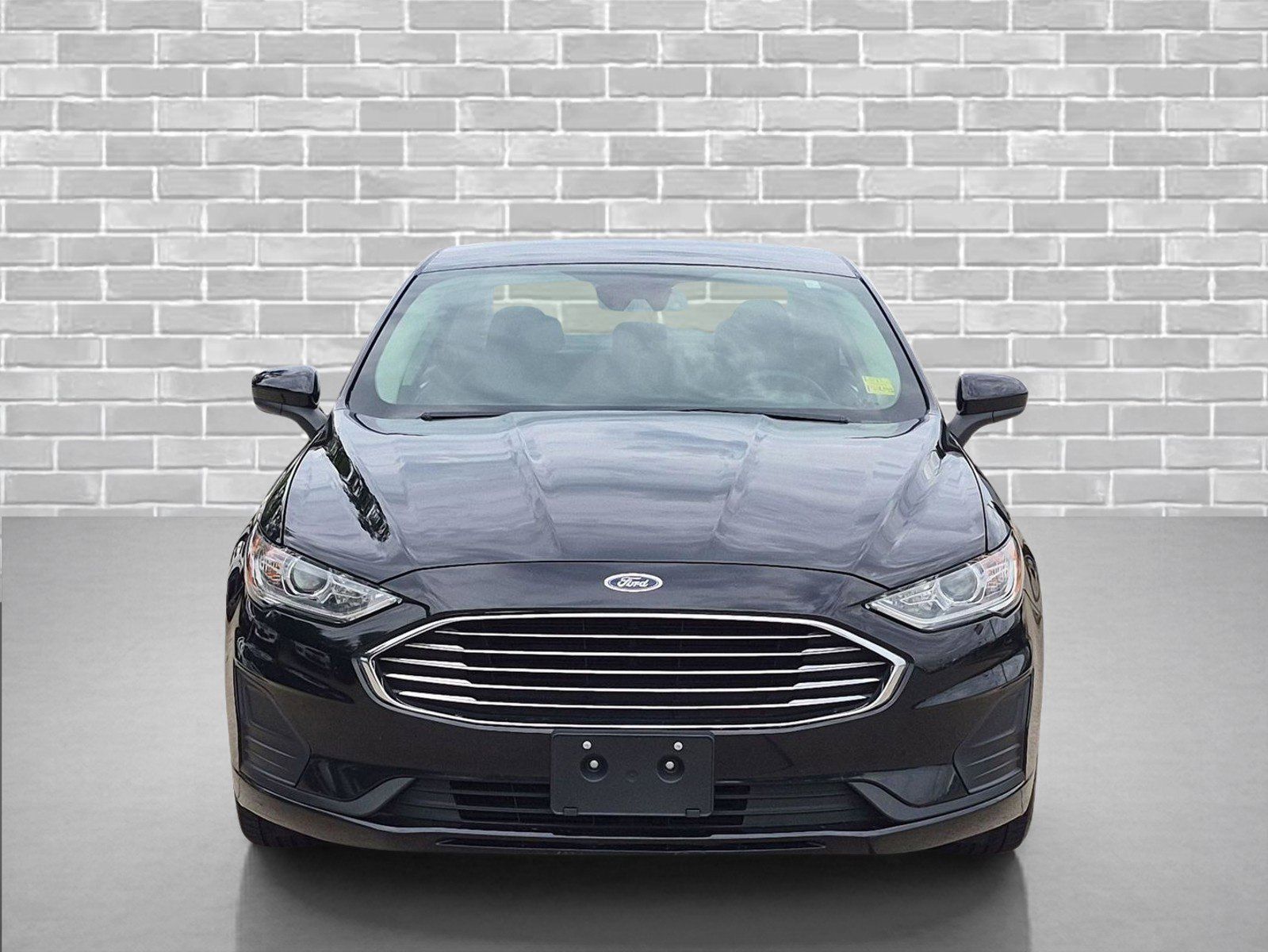 Used 2020 Ford Fusion SE FWD image 4
