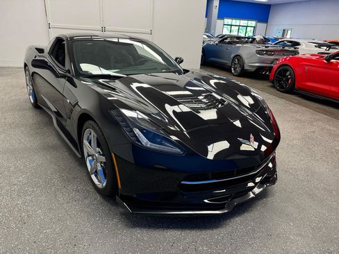 Used 2015 Chevrolet Corvette Stingray Coupe w/ 2LT Preferred Equipment Group RWD image 27