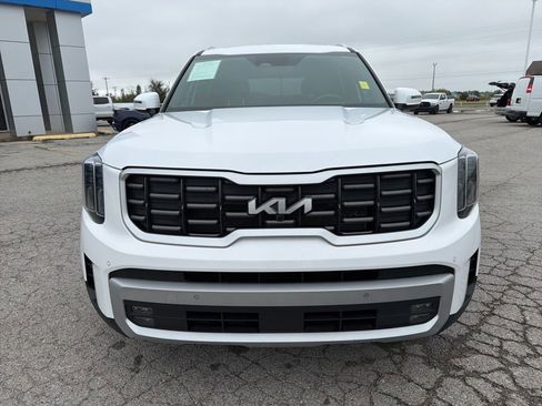 Used 2024 Kia Telluride SX Prestige AWD/4WD image 2