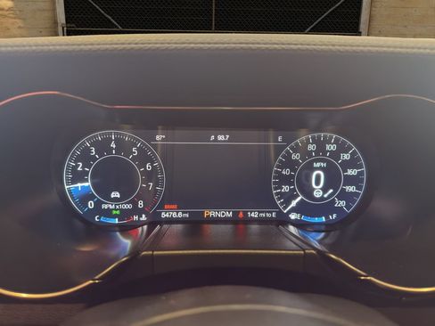 Used 2022 Ford Mustang Shelby GT500 w/ Technology Package RWD image 30