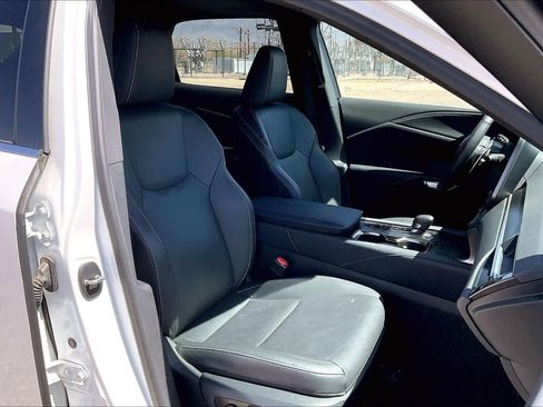 Used 2025 Lexus RX 350 Premium Plus w/ Convenience Package image 9