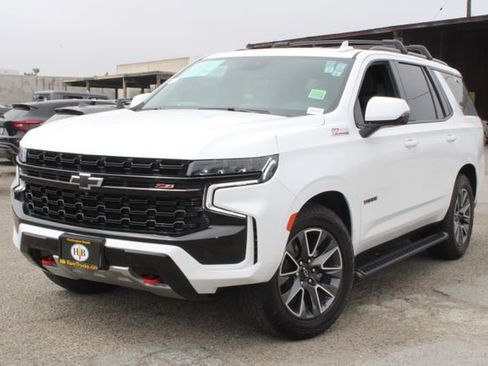 Used 2024 Chevrolet Tahoe Z71 w/ Z71 Off-Road Package AWD/4WD image 9