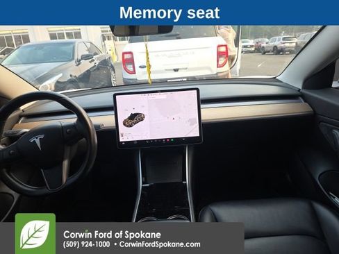 Used 2018 Tesla Model 3 Long Range RWD image 4