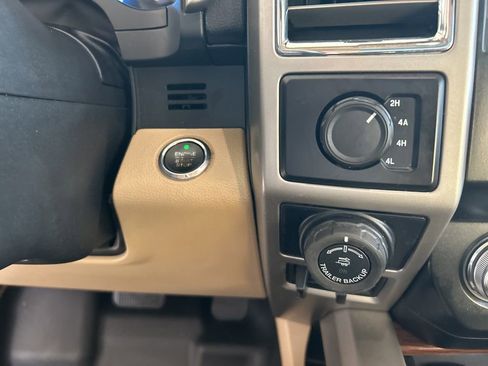 Used 2016 Ford F150 Lariat w/ Equipment Group 502A Luxury image 51