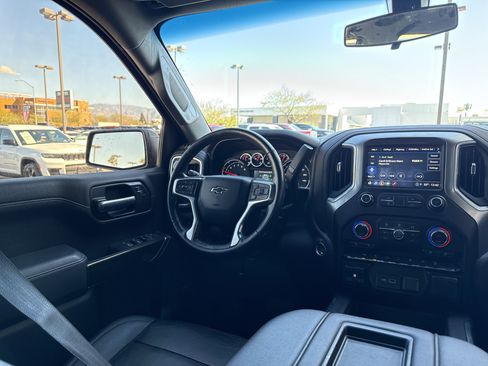 Used 2021 Chevrolet Silverado 1500 LT Trail Boss w/ Convenience Package II image 23