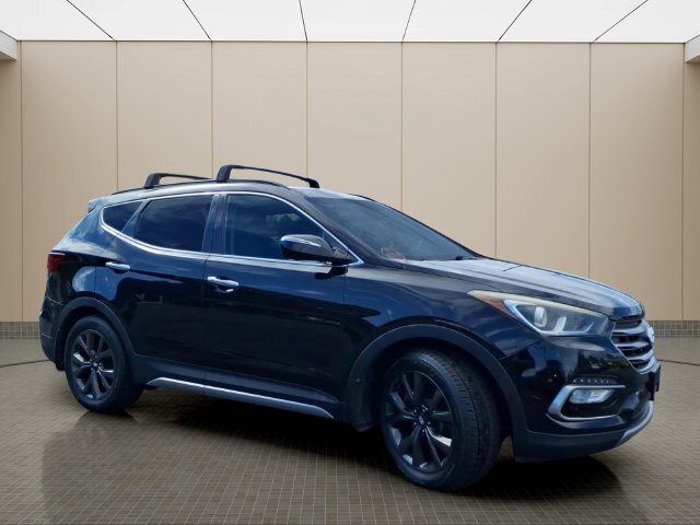 Used 2017 Hyundai Santa Fe Sport FWD image 4