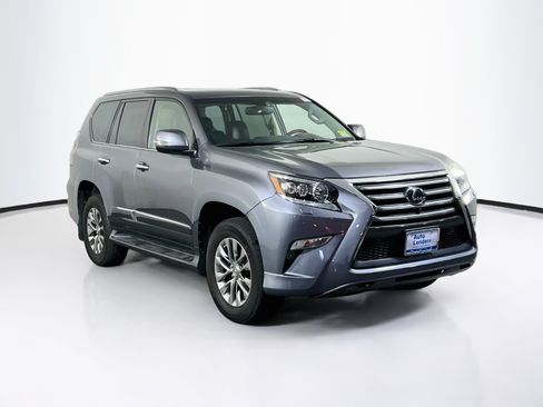 Used 2017 Lexus GX 460 Luxury AWD/4WD image 3