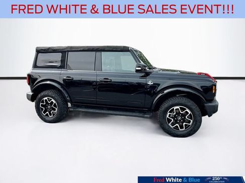 Used 2022 Ford Bronco Outer Banks AWD/4WD image 8
